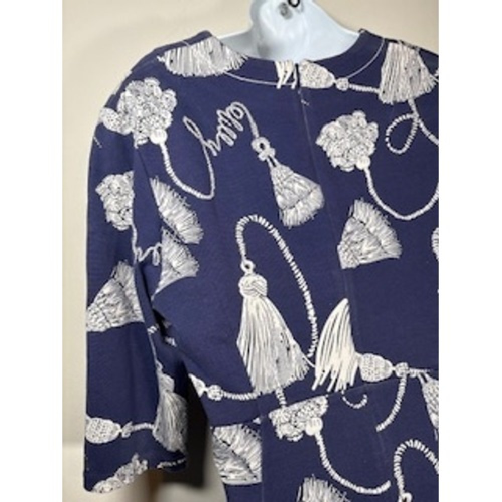 Lilly Pulitzer Size Large Shift Dress Navy Blue Tassel Print Knit V-Neck Classic - Picture 5 of 8